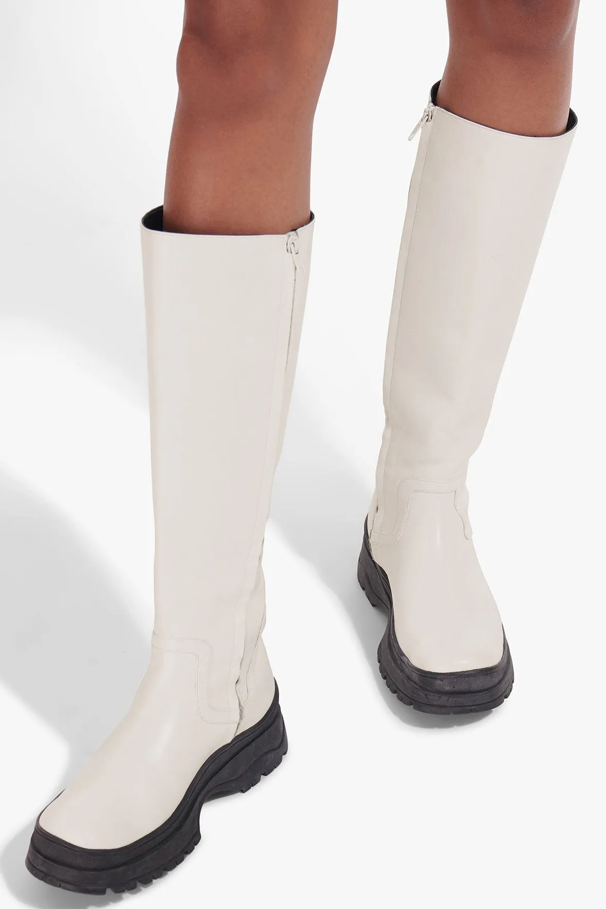 BOW TALL BOOT | CREAM BLACK