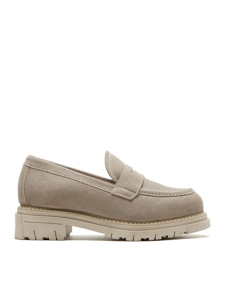 La Canadienne Devin Suede Loafer