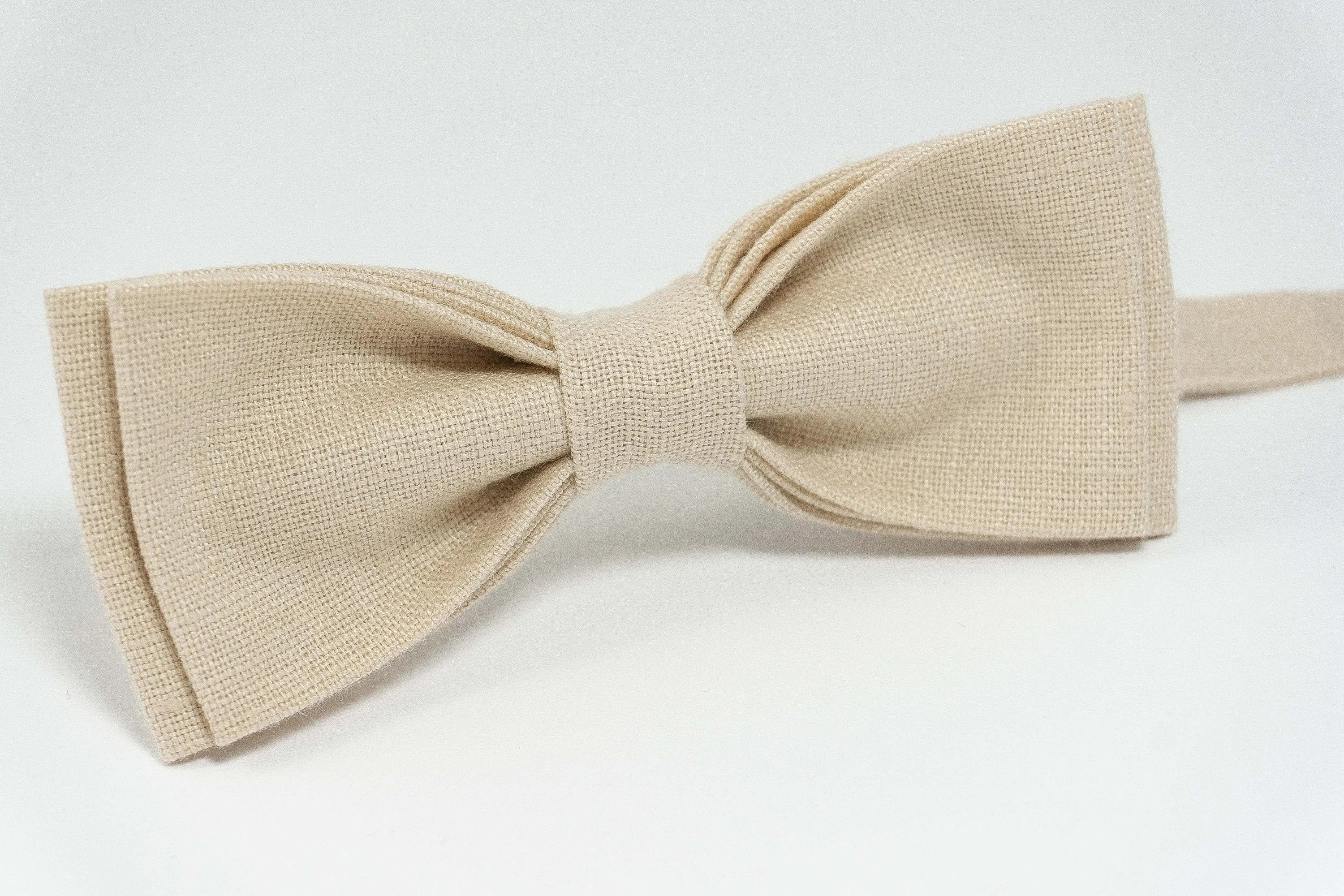 Light sand wedding bow ties for groomsmen | Light sand baby bow tie