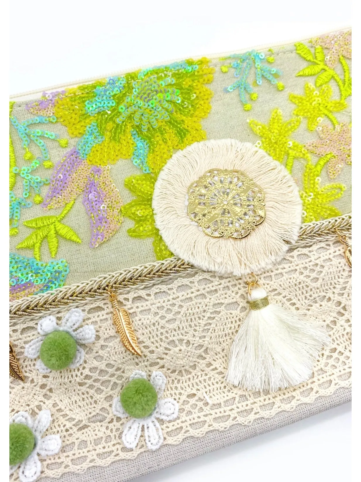 Melodi tassel lace clutch bag