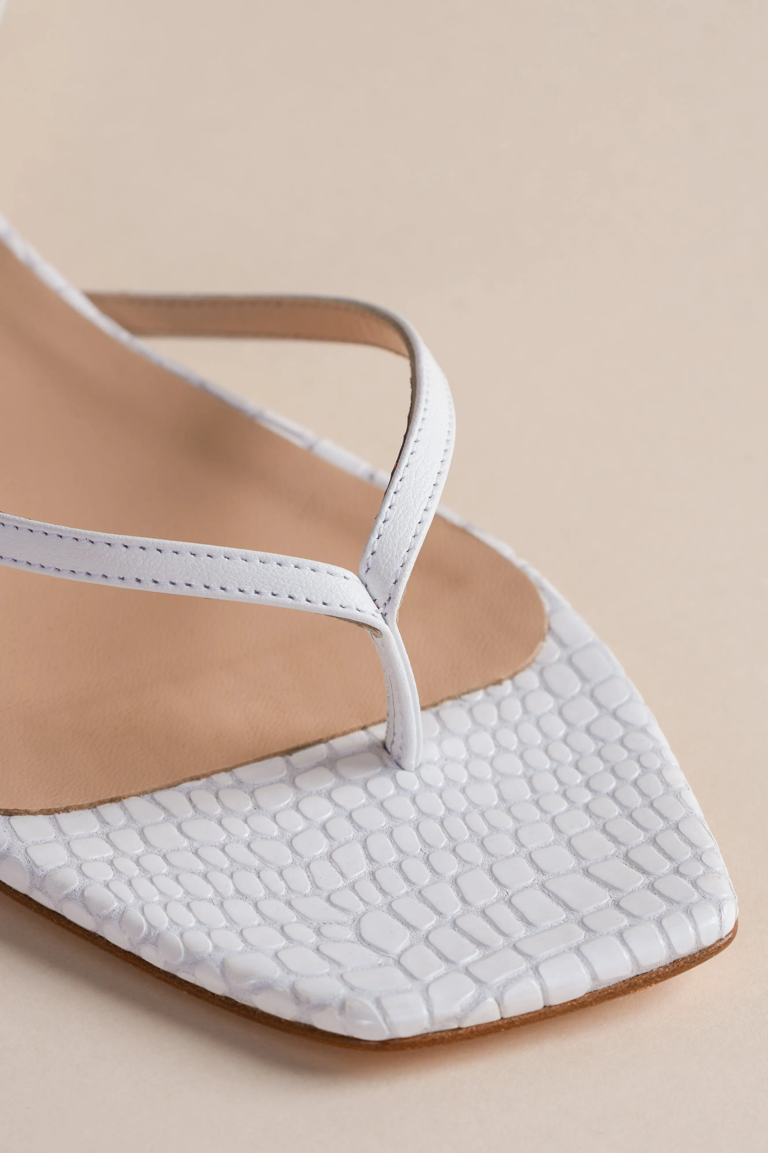 Tyla Sandal in Dove